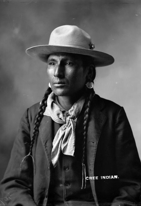 Cree Indian Cree Tribe, Native American Images, Native American Men, Native American Pictures, Native American Photos, Indigenous Americans, Native American Peoples, American Indian Art, Native American Tribes