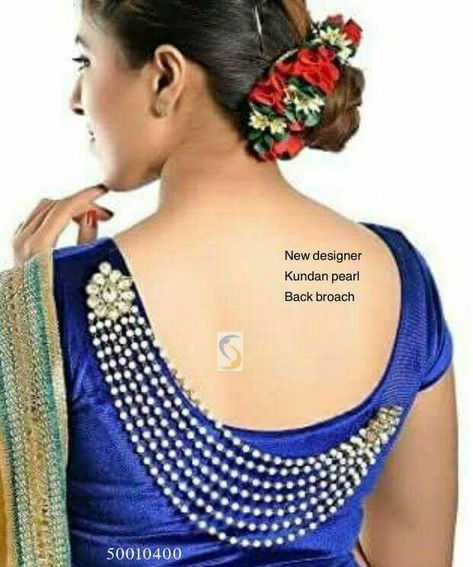 Trendy Blouse Patterns, Saree Brooch, Silk Saree Blouse Designs Patterns, Clothing Pattern Design, Saree Blouse Styles, Latest Blouse Designs Pattern, New Saree Blouse Designs, Latest Model Blouse Designs, African Print Skirt