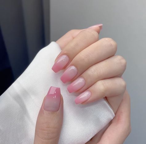 Acrylic Nail Designs Classy, Pink Tip Nails, Light Pink Nails, French Pink, Dance Parties, Simple Gel Nails, Nail Art Set, Short Square Acrylic Nails, Coffin Shape Nails