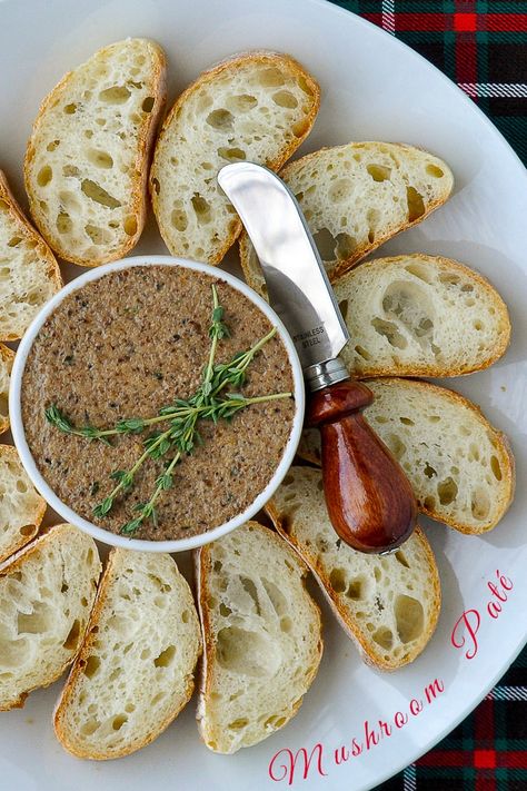 Mushroom Pate, Vegetarian Party Food, Pate Recipes, Rock Recipes, Seared Scallops, Scallops Seared, Meal Suggestions, Super Bowl Food, Vegan Recipe