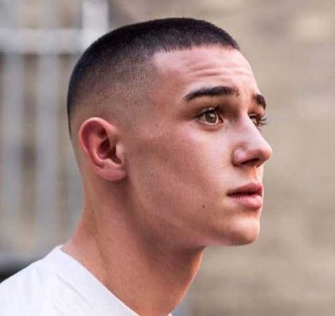 Balding Mens Hairstyles, Military Hair, Buzz Cut Hairstyles, Military Haircut, Mens Haircuts, Faded Hair, Men Haircut, Hair 2018, Mens Haircuts Fade