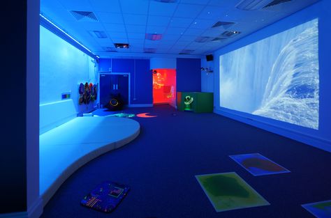 Sensory Deprivation Room, Sensory Room Adults, School Sensory Room, Sensory Room Ideas Schools, Sensory Aesthetic, Sensory Room Ideas For Adults, Quiet Room Ideas, Sensory Lighting, Sensory Cushions