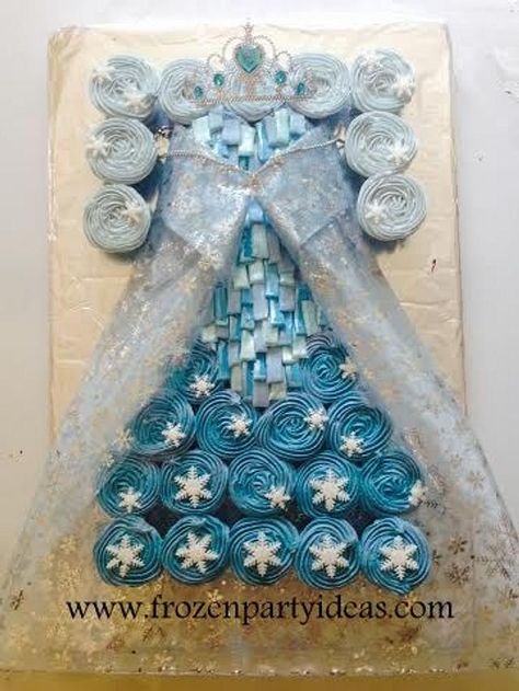 I made this Elsa dress cupcake cake today for my daughters fifth birthday. I believe it is unique with it’s shimmering Frozen fractal bodice. I’ve never made a cupcake cake before, this is my first. I was inspired by many other dress cupcake cakes... Olaf Cupcake Cake, Frozen Cupcake Cake, Dress Cupcake Cake, Olaf Cupcakes, Dress Cupcakes, Frozen Party Ideas, Frozen Fever Party, Olaf Cake, Frozen Cupcakes