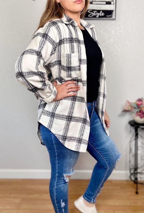 The Best Flannel is the perfect flannel you didn’t even know you needed. Let me tell you though that you will love it. It’s an oversized fit that is easily paired with leggings, jeans, even dresses or shorts. The material is a thick cotton so you know you are getting a piece that will last through the seasons. The styling options are endless, dress it up or dress it down. Make it into your own style. Open Front Button Down Long Oversized Fit Good Quality Material Womens Flannel Shirt Outfits, White Plaid Shirt Outfit, Leggings And Flannel Outfit, Outfit With Flannel, Oversized Flannel Outfits, Flannel And Leggings, Flannel Outfits Fall, Flannel Shirt Outfit, Plaid Shirt Outfits