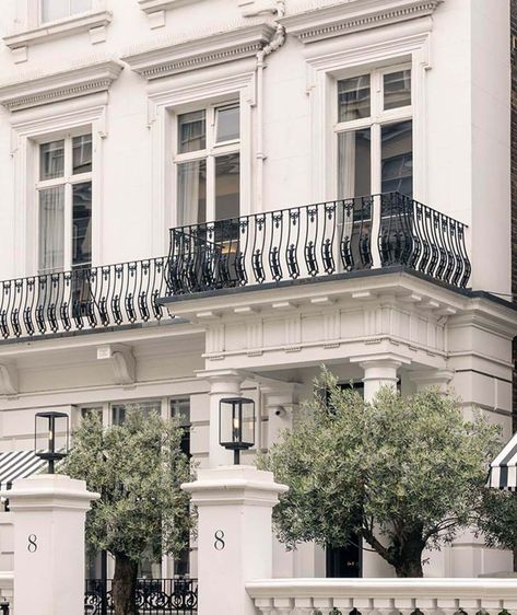 The Laslett | 4 Star Boutique Hotel in Notting Hill, London Hotels In London, 4 Star Hotel, Notting Hill London, Victorian Townhouse, London Fall, Travel London, All I Ever Wanted, Conde Nast, London Calling