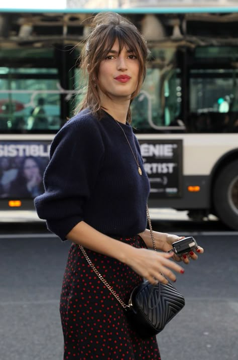 Style Chic Parisien, Damas Style, Jeanne Damas Style, Parisian Outfits, Parisienne Style, Style Parisienne, French Street Fashion, Parisienne Chic, Parisian Chic Style