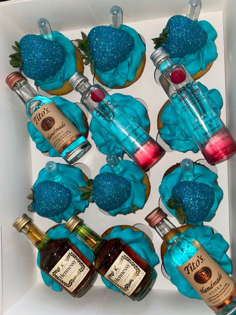 Blue And Orange Cupcake Ideas, 20 Birthday Cupcakes, Birthday Cupcakes Ideas For Men, Dessert For Birthday, Champagne Graduation, Liquor Cupcakes, Alcohol Cupcakes, Liquor Cakes, Crazy Birthday Cakes