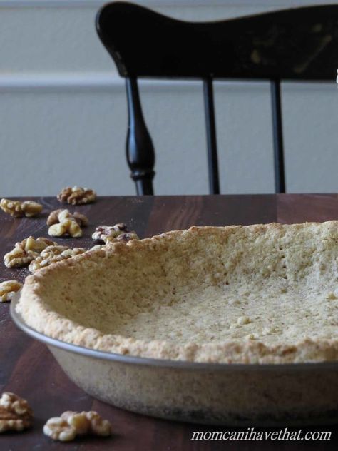 Walnut Pie Crust, Low Carb Pie Crust, Holiday Desert, Ketosis Recipes, Walnut Pie, Keto Board, Dessert Mousse, Healthier Sweets, Gluten Free Pie Crust