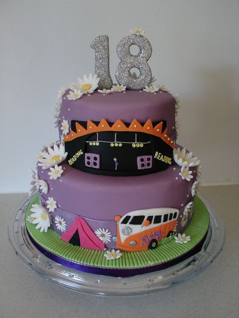 Music Festival 18th Birthday Fondant Cake - (May 2013) Made everything from Fondant/Gumpaste. The Birthday Girl loves music festivals and will be going to the Reading Festival in UK - hence the theme. Hope you enjoy!! xMCx Festival Themed Cake, Festival Cake Ideas, Festival Wedding Cake, Music Festival Food, Campervan Cake, Hippie Cake, Festival Cake, 30th Cake, Cake Festival