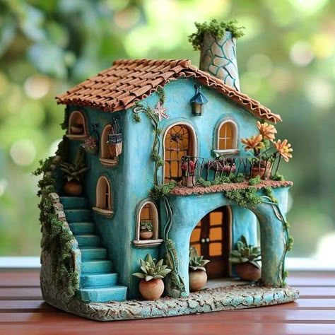 Cute Miniature House, Miniature Clay Art, Fairy House Crafts, Clay Fairy House, Clay House, Clay Fairy, Pottery Houses, Fairy Garden Crafts, Garden Houses