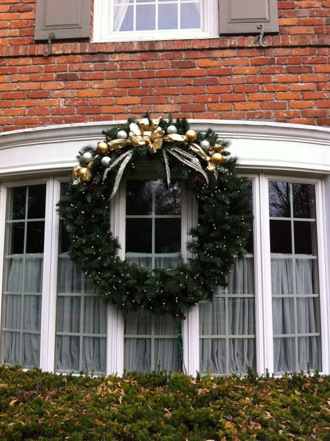 Large exterior Christmas wreath Xl Xmas Wreath, Giant Christmas Wreath On House, Large Wreaths For House, Large Window Wreath Christmas, Oversized Christmas Wreath Outdoor, Large Christmas Wreath On House Exterior, Oversized Wreath Christmas, Xl Wreath Christmas, Large Outdoor Wreath Christmas