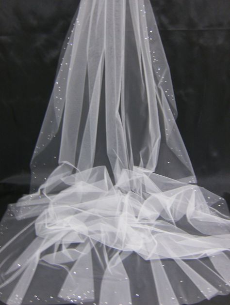 Design Your Own Crystal Cathedral Length Veil. $115.00, via Etsy. Summer Wedding Centerpieces, Cathedral Length Wedding Veil, Crystal Cathedral, Veil Ideas, Veil Crystal, Chapel Length Veil, Snowflake Wedding, Cathedral Wedding Veils, Cathedral Length Veil