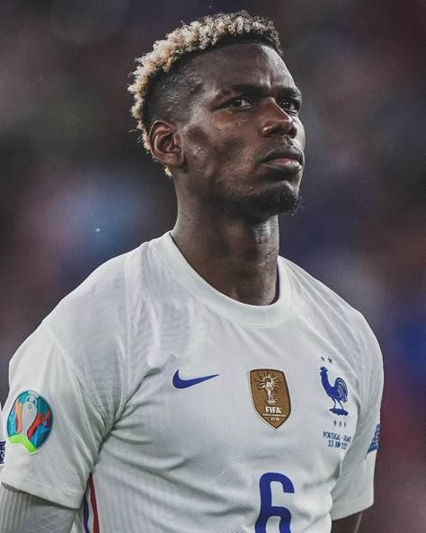 Pogba Pfp, Paul Labile Pogba, Pogba France, Nba Lebron James, France National Team, Manchester United Wallpaper, Football Players Images, Football Images, Best Football Players