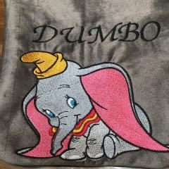 Dumbo Embroidery, Elephant Embroidery Design, Dumbo Elephant, Elephant Embroidery, Clothes Embroidery, Flying Elephant, Clothes Embroidery Diy, Disney Embroidery, Embroidery Download