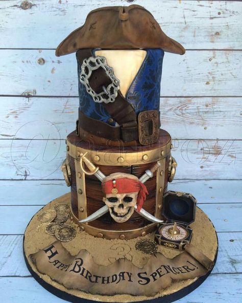 Jack Sparrow Pirate Cake! Jack Sparrow Birthday Cake, Pirate Cake Ideas, Pirate Theme Cake, Pirate Cakes, Pirate Birthday Cake, Pirate Wedding, Teen Cakes, Birthday Cakes For Teens, Fantasy Cake