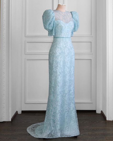 Simple Dress Design, Light Blue Gown, Model Dress Kebaya, Dress Pesta, Latest Model Blouse Designs, Beautiful Casual Dresses, Gowns Dresses Elegant, Embroidered Belt, Elegant Dresses Classy