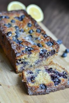 Blueberry Lemon Bread, Dessert Breads, Lemon Blueberry Bread, Bolo Fit, Healthier Desserts, Lemon Bread, Blueberry Bread, Healthy Blueberry, Healthy Bread