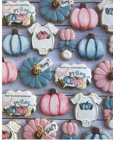 Fall Gender Reveal Party, Gender Reveal Cake Pops, Gender Reveal Food, Gender Reveal Outfit, Pumpkin Gender Reveal, Simple Gender Reveal, Halloween Gender Reveal, Twin Gender Reveal, Gender Reveal Cookies