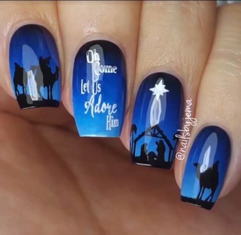 Scene Nails, My Notes, Different Nail Designs, Christmas Gel Nails, Religious People, Christmas Plate, Christmas Nail Art Designs, Nail Envy, Stamping Nail Art