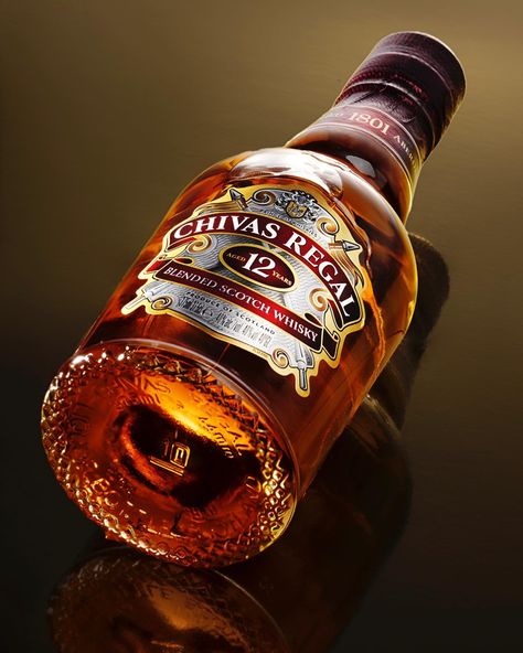 Liquor Photography, Whisky Chivas, Chivas Regal, Whisky Drinks, Bmw Wallpapers, Blended Scotch Whisky, Memes Status, Wine And Liquor, Jack Daniels