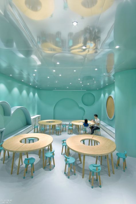 The ceilings of the multifunctional classrooms at Kids Winshare in Chengdu are semi-gloss stainless steel. Pastel Interiors, Pastel Interior Design, Kindergarten Interior, Kids Cafe, Pastel Interior, Kindergarten Design, Hospital Design, Cafe Interior Design, Salou