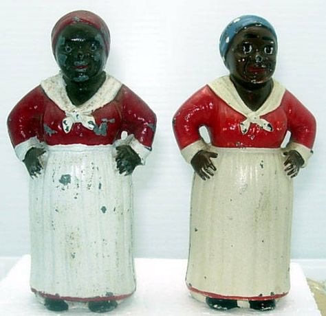 Dr. E.'s Conjure Blog - Hoodoo at its best: Clearing up the Facts on La Madama La Madama, Black Folk Art, Aunt Jemima, African Traditions, Black Americana, Cookie Jars Vintage, Spiritual Decor, Vintage Cookies, Pink Pumpkins