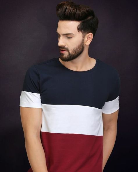 Round Neck Shirt Men, Type Outfit, Shirt Outfit Men, Mens Tshirts Fashion, Casual Tees, Tshirt Men, Club Wear, Men Shirts, Shirt Model