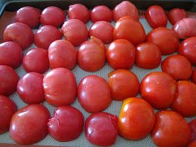 Can Marinara Sauce, Brandywine Tomatoes, Canning Marinara Sauce, Fresh Tomato Marinara Sauce, Using Fresh Tomatoes, Canning Jam, Canning Food Preservation, Cheese Ravioli, Three Cheese