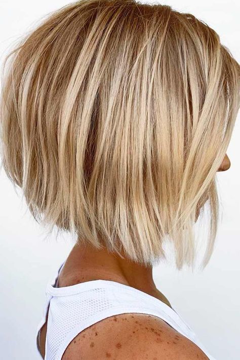 Amazing Layered Bob Haircuts: Modern And Stylish ★ Layered Bob Haircuts, Bob Hairstyles For Fine Hair, Layered Bob, Short Bob Haircuts, Short Blonde, Blonde Bobs, Short Blonde Hair, Bob Haircuts, Great Hair