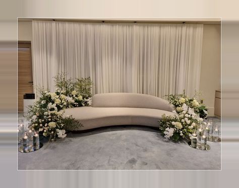 Wedding Backdrop Reception, Nikah Decor, Elegant Wedding Decor, Wedding Stage Backdrop, Wedding Stage Decor, Reception Backdrop, Wedding Decor Photos, Wedding Background Decoration, Wedding Reception Backdrop