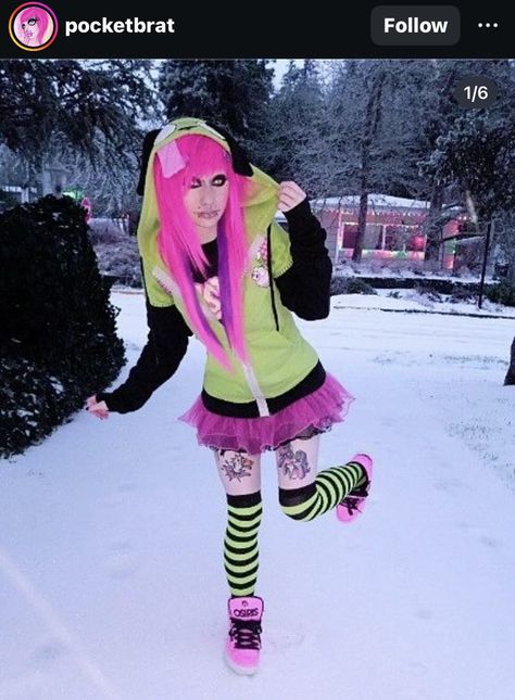 Winter Scene Outfits, Scene Winter Outfits, Scene Outfits Emo, Scene Fits, Emo Scene Outfits, Scene Queen, Emo Style, Outfits 2000s, Scene Queens