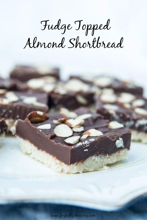 I love these fudge topped almond shortbread bars! The chocolate topping is so rich and absolutely amazing! #shortbread #chocolate #dessert Almond Shortbread Bars, Almond Fudge Recipe, Chocolate Shortbread Bars, Easy Shortbread Recipe, Shortbread Chocolate, Easy Shortbread, Almond Fudge, Brownie Treats, Almond Shortbread