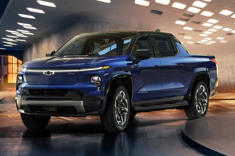 Chevrolet wasn't about to take Ford's F-150 Lightning laying down. Chevrolet announced the 2024 Silverado EV, coming in two flavors: An Avalanche-style Silverado RST quad-cab... Ev Truck, Electric Pickup Truck, Gmc Sierra Denali, Electric Pickup, Electric Truck, Chevrolet Avalanche, Power Grid, Family Handyman, Chevrolet Equinox