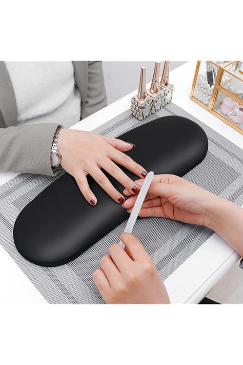 Nail Arm Rest, Soft Nail, Nails Inspiration Summer, Hand Pillow, Liquid Nails, Mat Black, Soft Nails, Arm Rest, Nail Technician