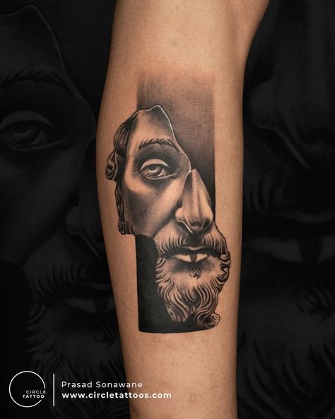 Marcus Aurelius Tattoo done by Prasad Sonawane at Circle Tattoo Studio Marcus Aurelius Tattoo, Sculpture Tattoo, Inside Of Arm Tattoo, Roman Tattoo, Inner Arm Tattoo, Circle Tattoo, Semi Realism, Mens Shoulder Tattoo, Goddess Tattoo