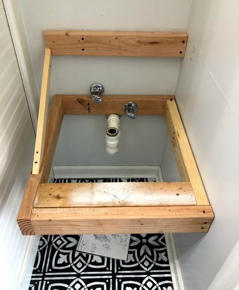 Rustic Farmhouse Laundry Room, Washer Dryer Laundry Room, Laundry Room Pedestal, Laundry Room Countertop, Free Standing Sink, Laundry Room Tile, Laundy Room, Floating Sink, Dream Laundry Room