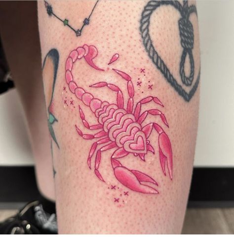 Traditional Tattoo Inspiration, Vintage Tattoo Design, Tattoo Line, Pink Tattoo, Scorpio Tattoo, Scorpion Tattoo, Парные Тату, Pretty Tattoos For Women, Red Tattoos