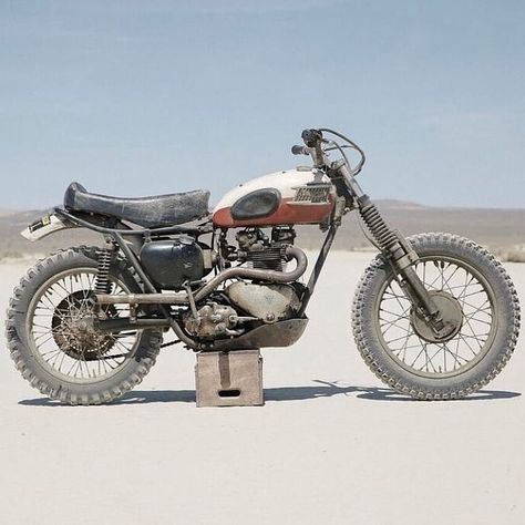 . British Brawler. . @helloengine @triumphamerica Desert Sled is perfect. Crusty, dusty, and put away wet. . Great shot by @sgtoepfer for @sideburnmag spotted on @ironandair . #ironandair #triumph #desertsled #scrambler #motorcycle #offroad #FireMotorcycle . Custom Bikes Cafe Racers, Desert Sled, Triumph Bikes, Moto Cafe, Triumph Scrambler, British Motorcycles, Scrambler Motorcycle, Mopeds, Motorcycle Clubs