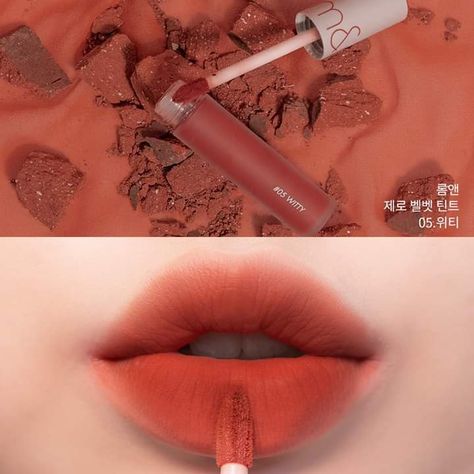 Korean Lipstick, Peachy Lip, Makeup Accesories, Mehndi Designs For Fingers, Makeup Items, Lipstick Lip, Korean Makeup, Lip Tint, Makeup Skin Care