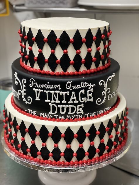 Black Vintage, Vintage Cake, Red And Black, Birthday Cakes, Projects To Try, Birthday Cake, Cake, Birthday, Red