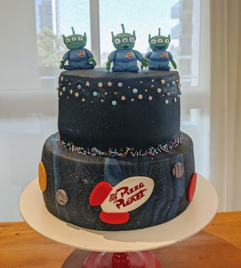 by @yooko’sbolo Pizza Planet Cake, Planet Birthday Cake, Planet Birthday, Planet Cake, Pizza Planet, Toy Story Party, Bday Party, Birthday Cakes, Toy Story