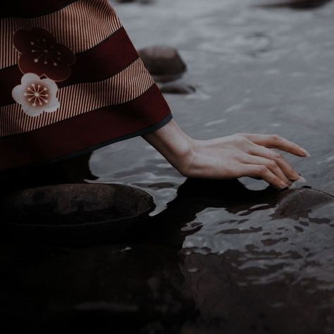 Kikyo Aesthetic, Ancient Japan Aesthetic, Geisha Aesthetic, Food Calligraphy, Ann Liang, Ancient China Aesthetic, Kalluto Zoldyck, Chinese Army, Tea Chinese