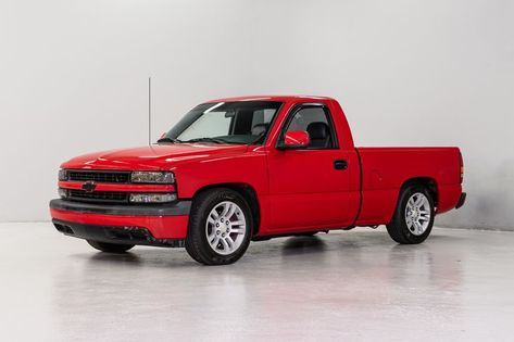 This 2001 Chevrolet Silverado short bed pickup has been partially restored. It really is a sharp truck with its black and red exterior and gray/black cloth interior. The price has been reduced and it's ready for a new home. Come take a look! Silverado 2000, Custom Silverado, Single Cab Trucks, Short Bed, Chevrolet Trucks, Chevy Silverado, Chevy Trucks, Chevrolet Silverado, Paint Job