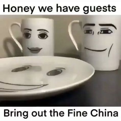 Bring Out The Fine China, Don Pollo, Funny Pix, Goofy Pictures, Roblox Funny, Roblox Memes, Very Funny Pictures, Silly Pictures, Quick Jokes