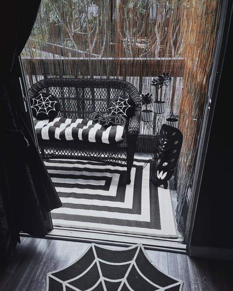 Goth Apartment, Wall Design Home, Coffee Bar Wall, Goth Houses, Spooky Home Decor, Dark Home Decor, Spooky House, Aesthetic Home Decor, Goth Home