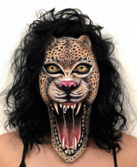 This is #makeup • I LOVE YOU, BRAZIL 🇧🇷❤️ My #LEOPARD look for my @KRYOLANBRASIL MASTERCLASS today! 🐆 (Animal eyes were painted on lids,… Illusion Makeup Looks, Illusion Makeup, Unconventional Makeup, Animal Eyes, Special Makeup, Horror Makeup, Makeup Academy, Halloween Costumes Makeup, Sfx Makeup