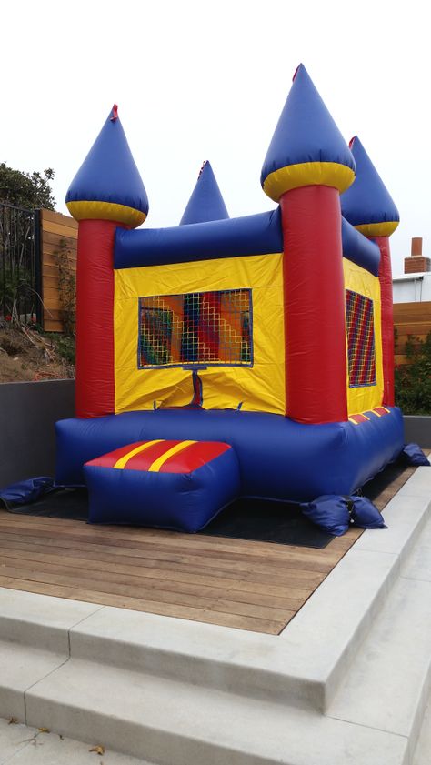 Mini Bounce House, Kids Party Rentals, Castle Party, Bounce House Rentals, Party Chairs, Scandinavian Dining Chairs, Summer Fair, Bouncy Castle, Field Day