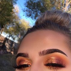 Copper Eyeshadow, Eye Makeup Glitter, Bronze Eye Makeup, Smokey Eye Makeup Look, Eye Makeup Natural, Orange Eyeshadow, Eyeshadow Tips, Gold Eye Makeup, Makeup Sephora