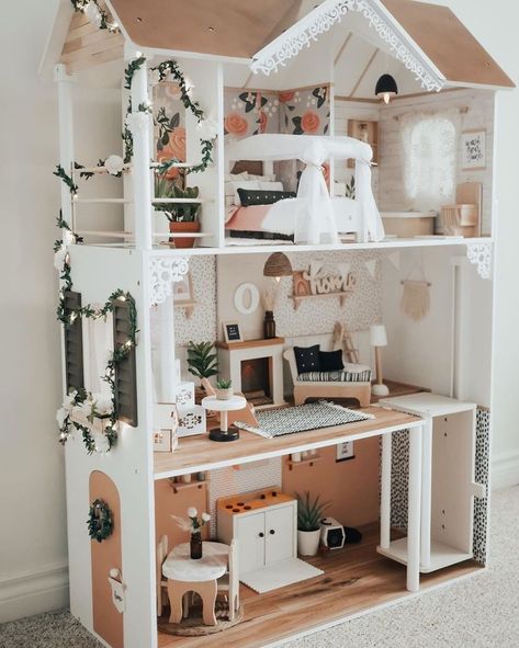 Refinished Doll House, Kid Craft Dollhouse Makeover, Doll House Inspiration, Kidkraft Dollhouse Makeover, Barbie Dream House Makeover, Barbie Dollhouse Diy, Dollhouse Upcycle, Dollhouse Renovation Diy, Dollhouse Plans Free