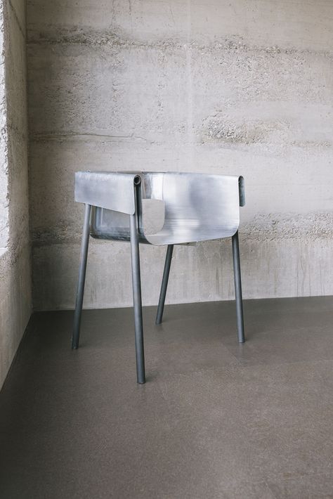 Stainless Steel Stool, Ludwig Mies Van Der Rohe Furniture, Mies Van Der Rohe Chair, Mies Van Der Rohe Villa Tugendhat, Steel Lounge Chair, Stainless Steel Furniture, Bamboo Chair, South Tyrol, Stool Chair